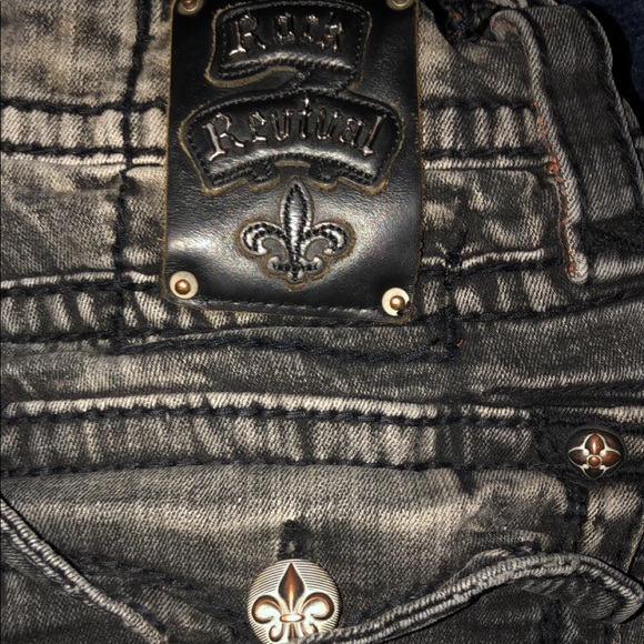 Rock Revival Jeans - Picture 2 of 3